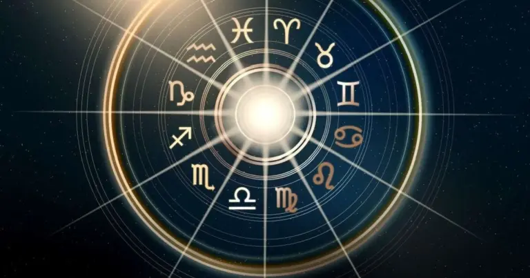 Proč zkušení astrologové radí 25. února odložit platební kartu