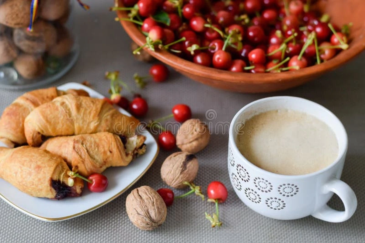 Proč zkušení baristé přikusují k ranní kávě hrst vlašských ořechů - image 1