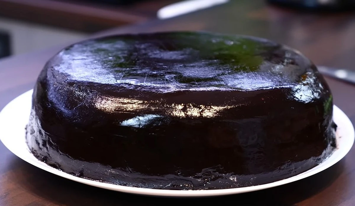 Proč zkušení cukráři dávají těsto na dort do multifunkčního hrnce