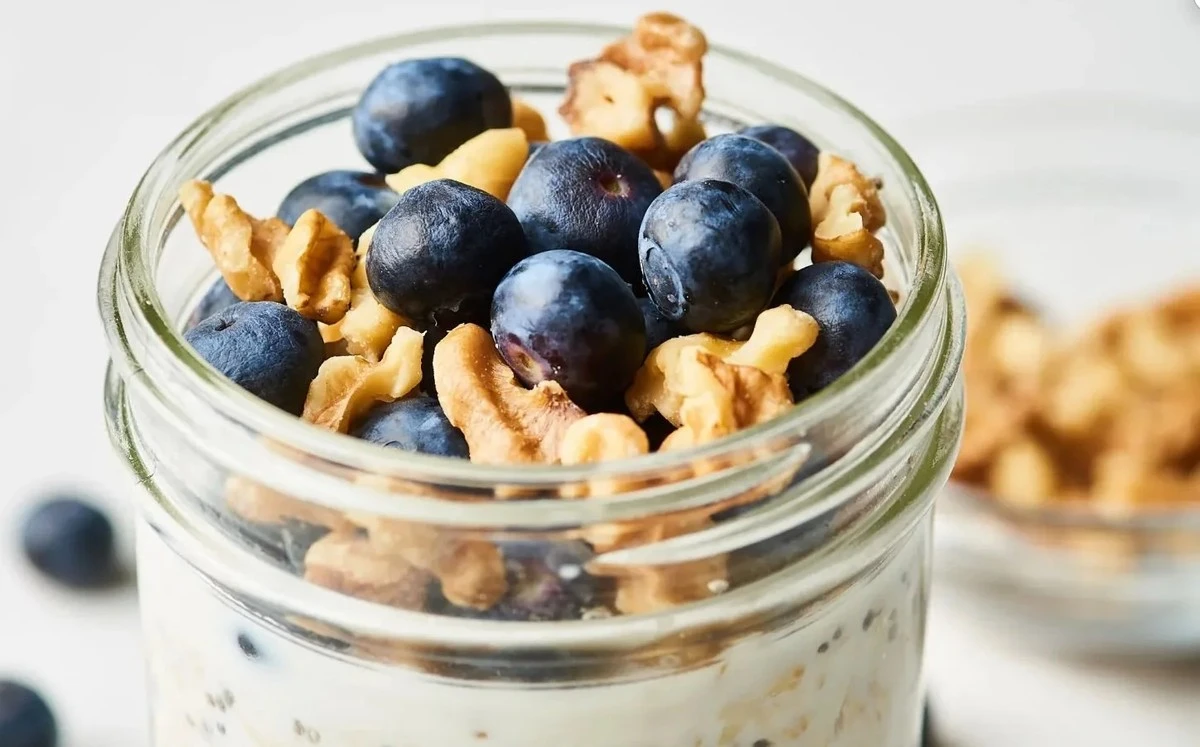 Proč zkušení dietologové vždy přidávají k vlašským ořechům hrst borůvek - image 1