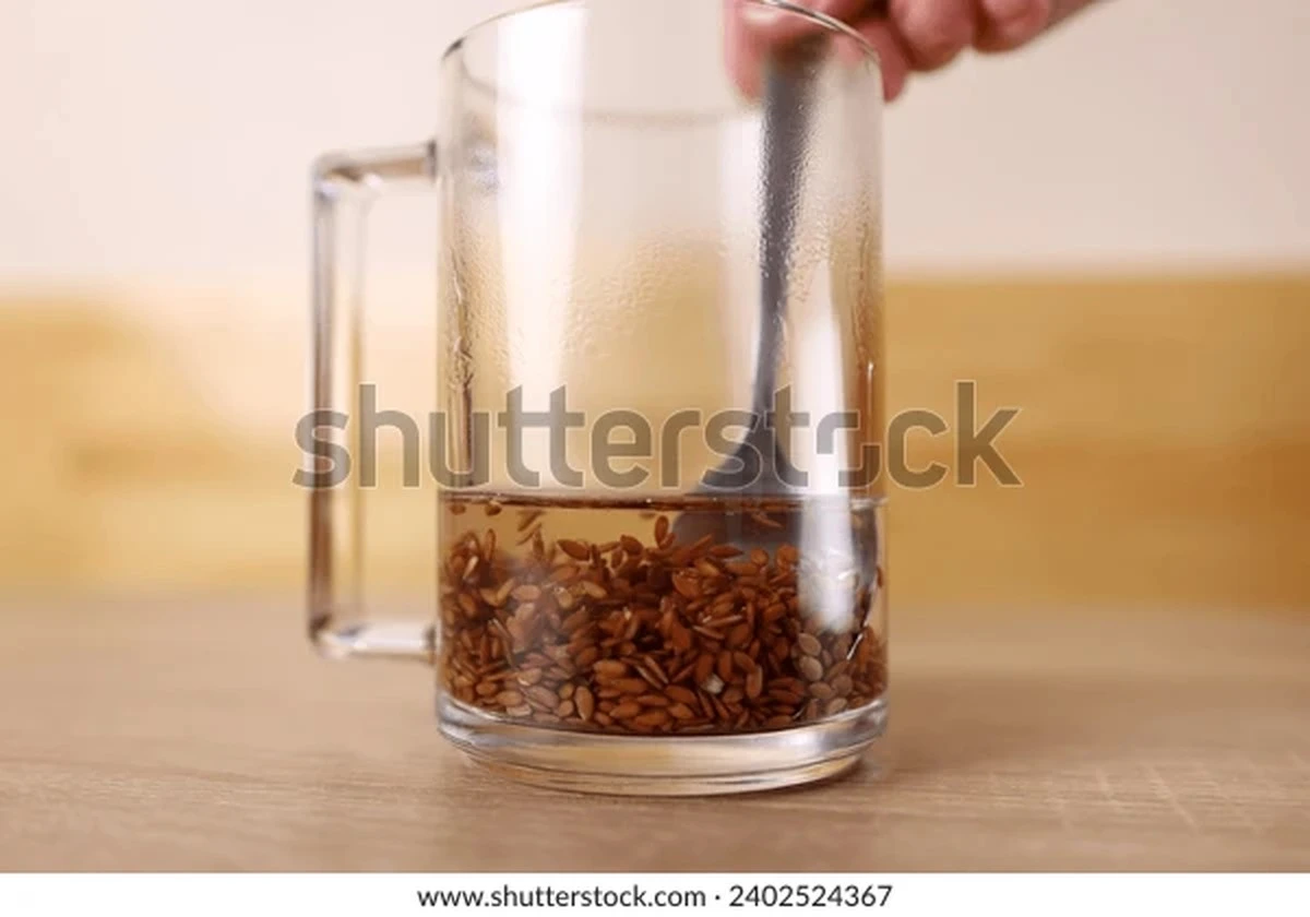 Proč zkušení gastroenterologové radí pít lněný sliz každé ráno - image 1