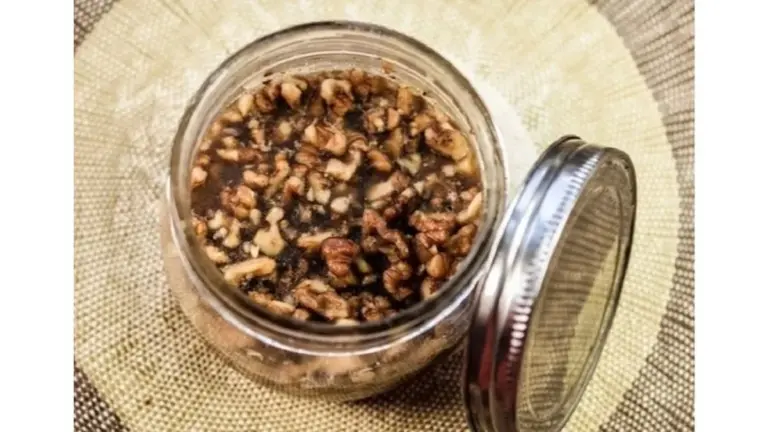 Proč zkušení lidé jedí hrst ořechů před spaním