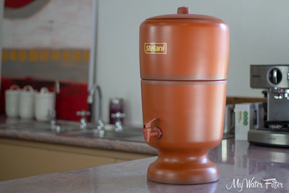 Proč zkušení lidé vyndali vodu z lednice a vrátili se k hliněné nádobě - image 1