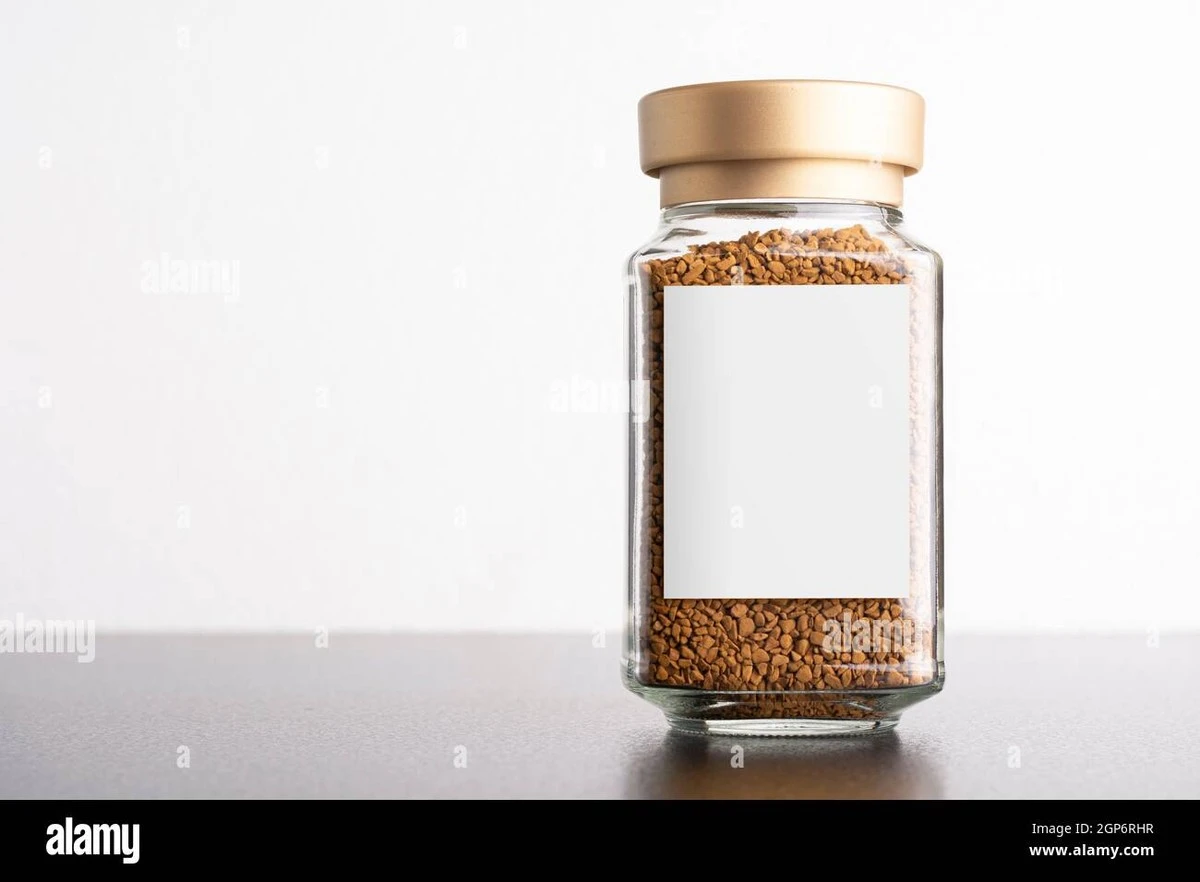 Proč moje teta v obchodě vždycky otočí sklenici kávy dnem vzhůru - image 1