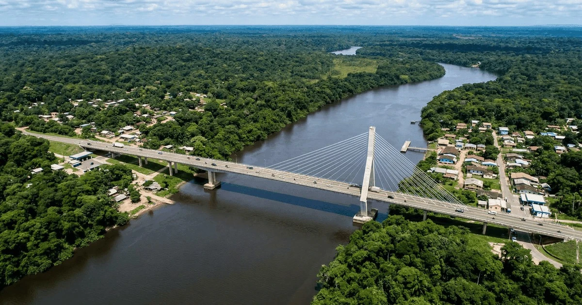 Proč nejdelší pozemní hranice Francie není s Německem, ale s Brazílií