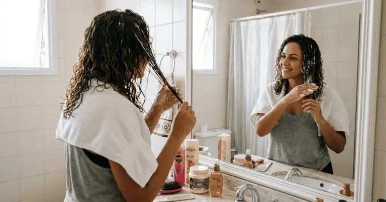 Proč profesionální péče o vlasy vyjde doma levněji než nákup v drogerii