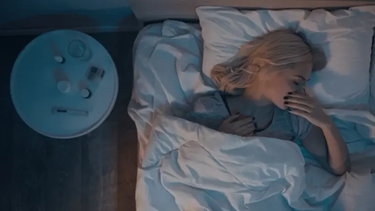 Proč vás v noci trápí kašel, i když nejste nachlazení