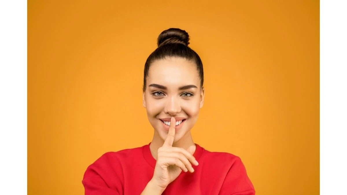 Proč zkušené kadeřnice v koupelně nikdy nepoužívají jen suchý šampon