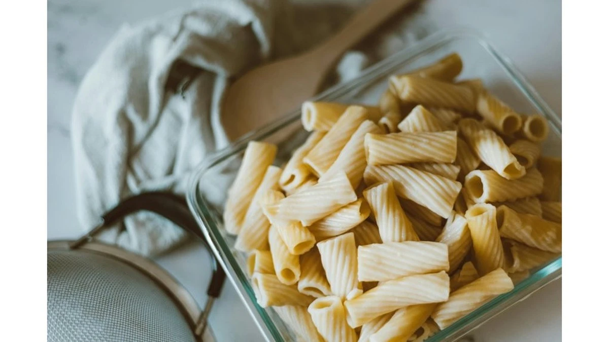 Proč zkušení kuchaři nikdy nelijí olej do vody na těstoviny